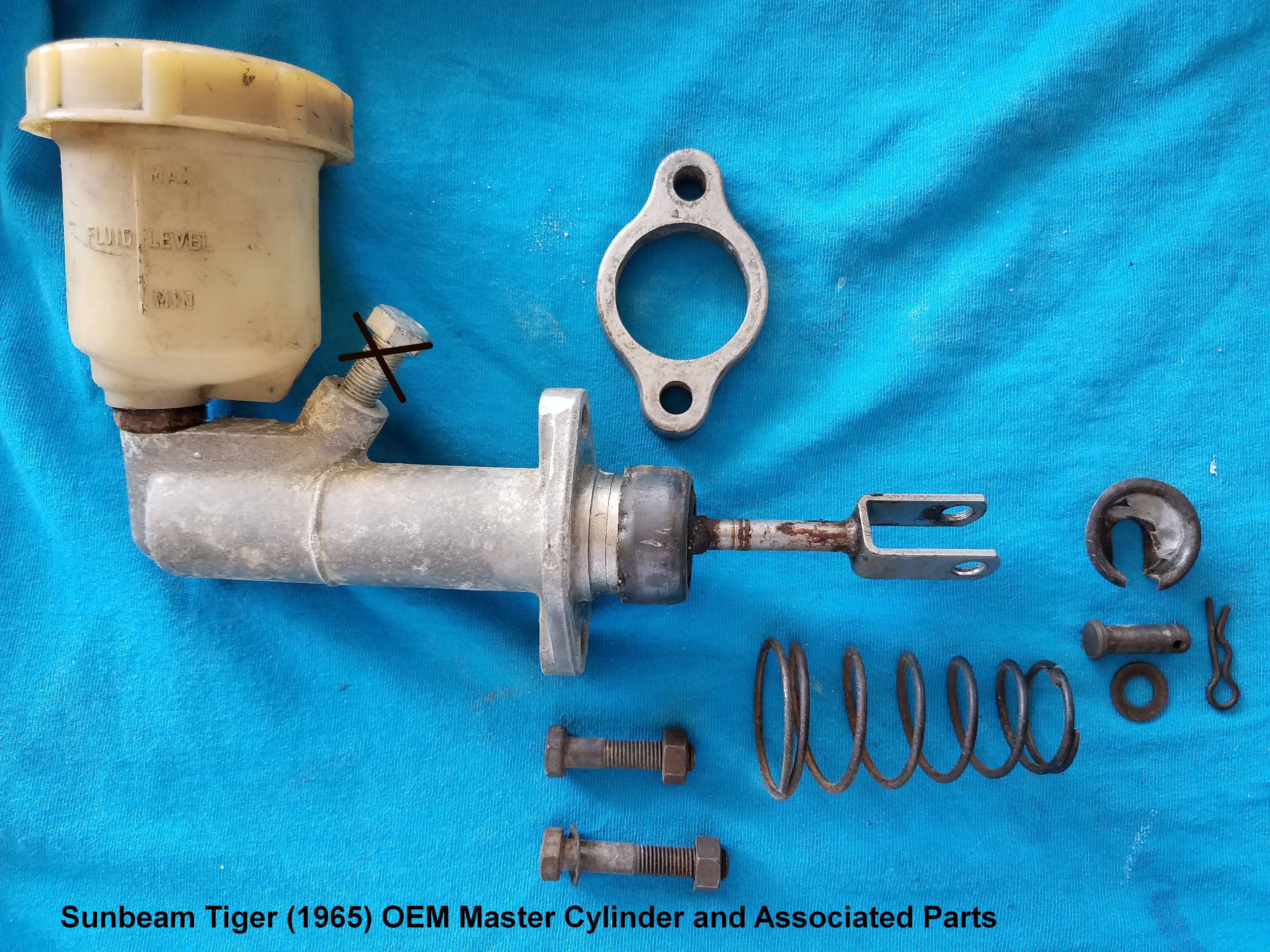 Brake Master Cylinder - External Parts.jpg