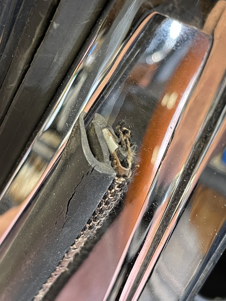 door seal.JPG