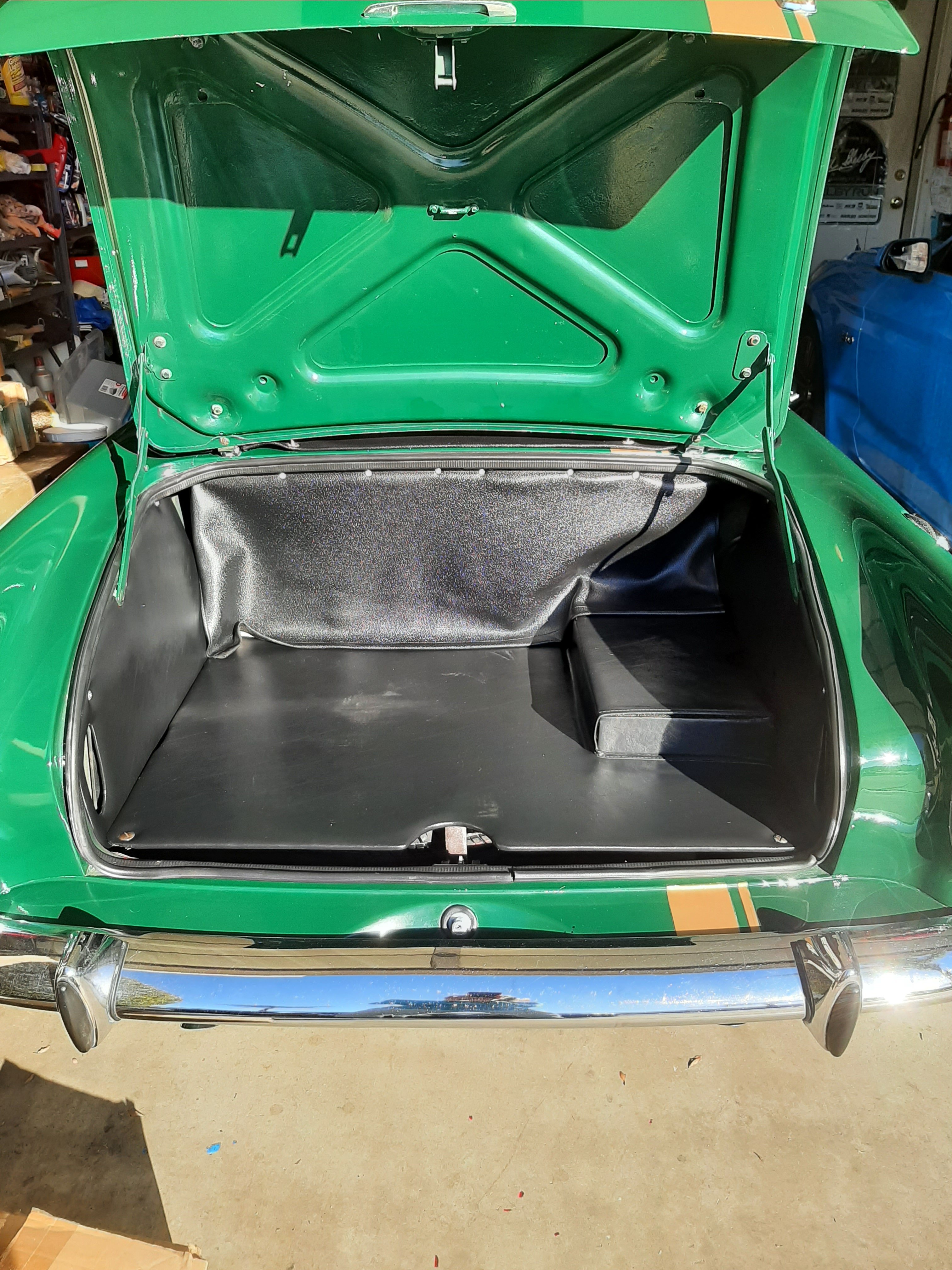 open trunk.jpg